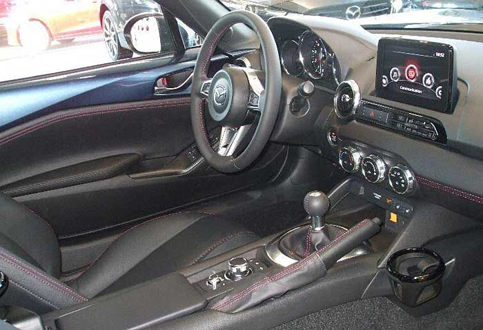 Mazda MX-5 Aki Edition - Miniature 10