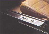 Mazda MX-5 S.E. - Miniature 5